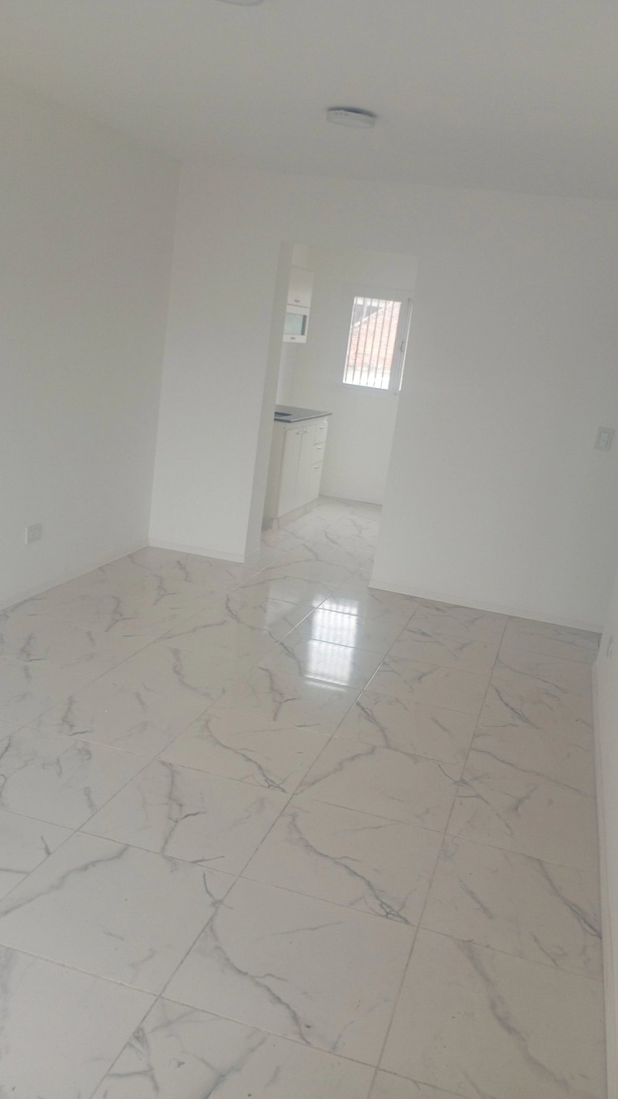 🏢 ALQUILER DEPTO 2 AMBIENTES CON COCHERA 🔑 — imagen 2