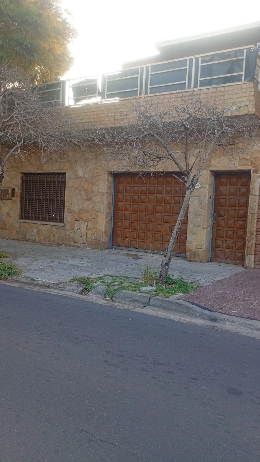 ‼️🏠 𝗡𝗨𝗘𝗩𝗢 𝗩𝗔𝗟𝗢𝗥 PROPIEDAD EN 𝗩𝗘𝗡𝗧𝗔: CASA + DEPTO EN RAMOS MEJIA‼️🏠 — imagen 2